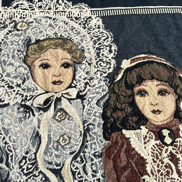 Vintage Tapestry Throw Blanket - Picture 4 of 8